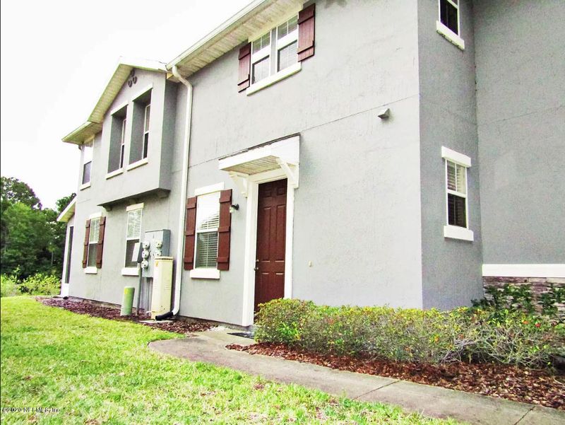 2319 White Sands Dr, Jacksonville, FL 32216