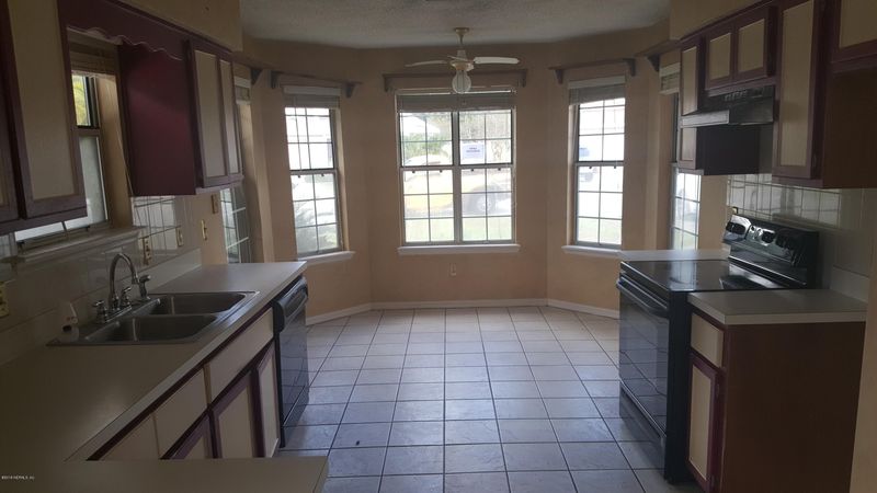 232 Autumn Springs Dr, Jacksonville, FL 32225