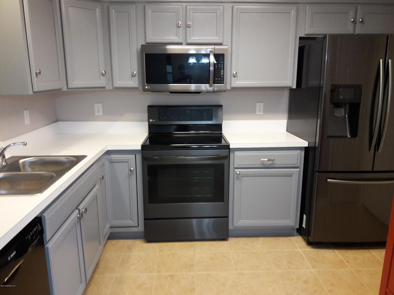 2321 Casablanca Ct, Middleburg, FL 32068