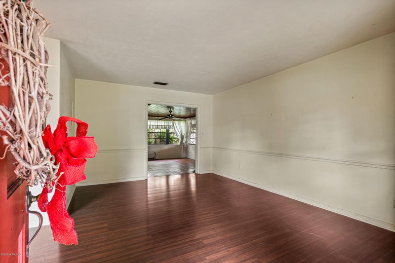 2321 Woodridge Rd, Jacksonville, FL 32210