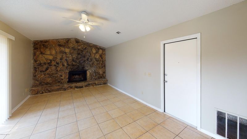 2323 Constitution Dr, Orange Park, FL 32073