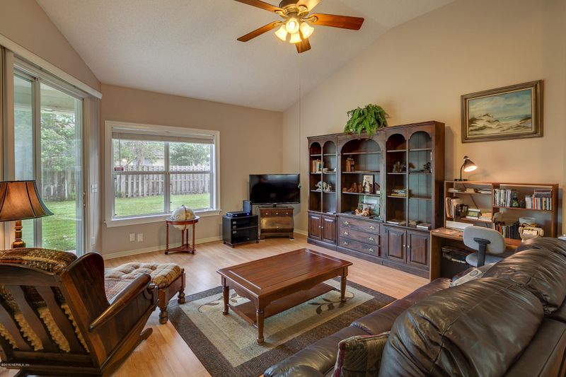 2324 Sterling Way, Fleming Island, FL 32003