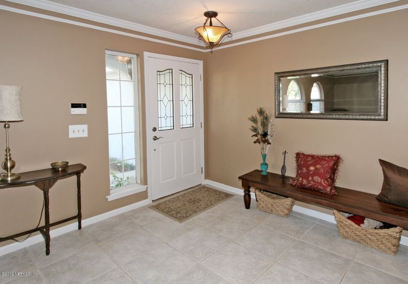 2326 Fiddlers Ln, Atlantic Beach, FL 32233