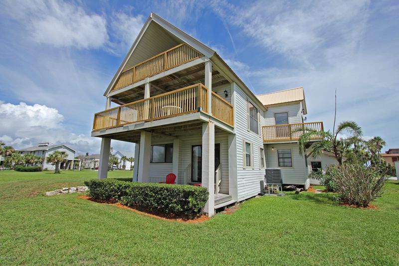 233 Barrataria Dr, St Augustine, FL 32080