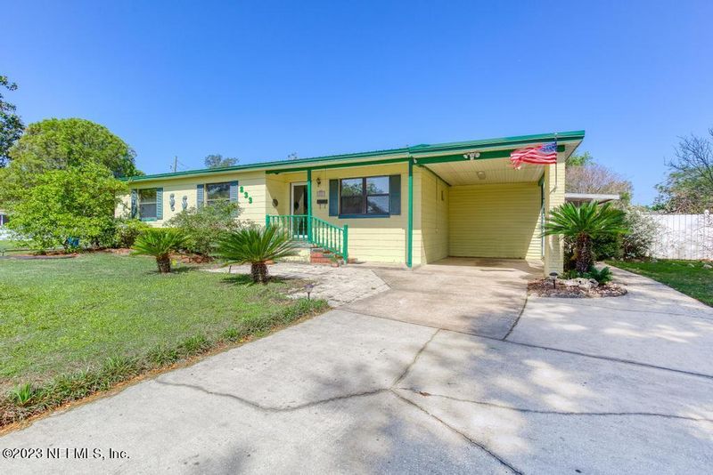 233 Denise Dr, Jacksonville, FL 32218