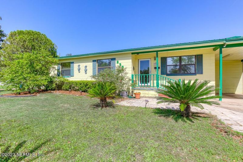 233 Denise Dr, Jacksonville, FL 32218