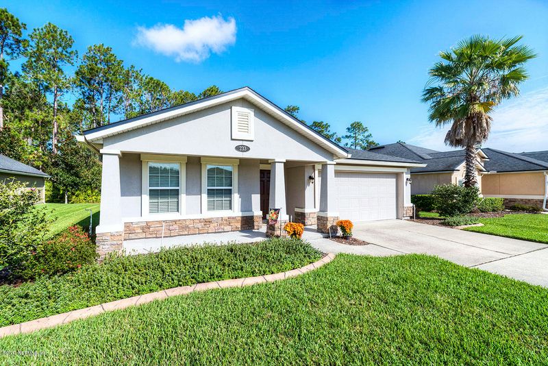 233 W Adelaide Dr, St Johns, FL 32259