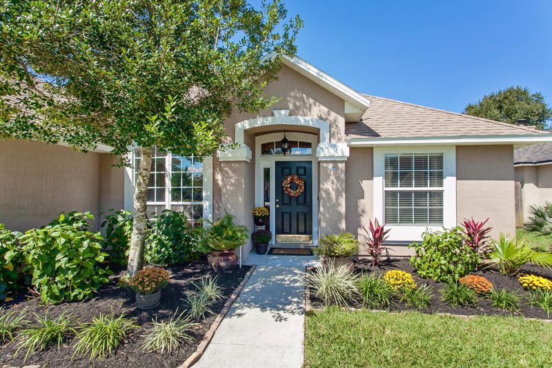 233 W Silverthorn Ln, Ponte Vedra, FL 32081