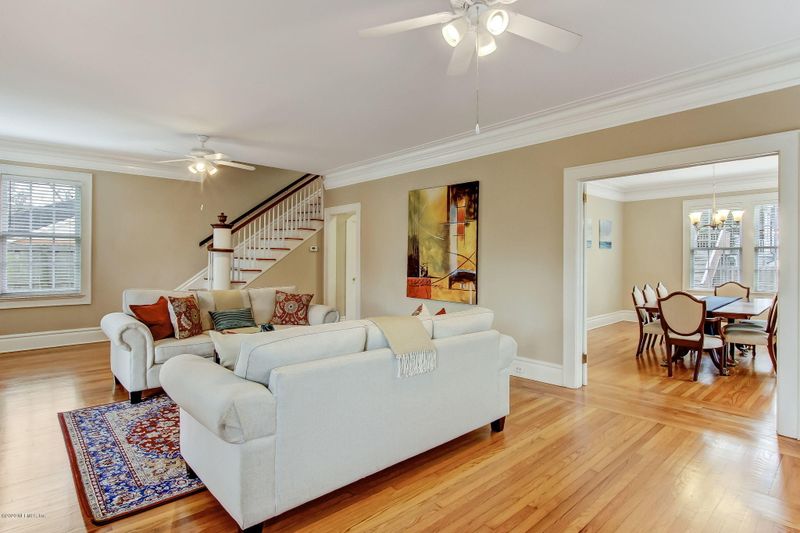 2343 Herschel St, Jacksonville, FL 32204