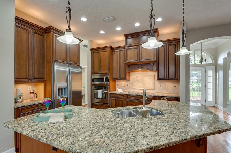 2348 Marsh Landing Ct, Fleming Island, FL 32003