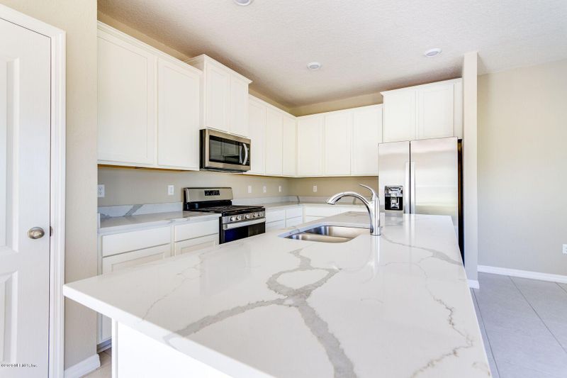 235 Fellbrook Dr, St Augustine, FL 32095
