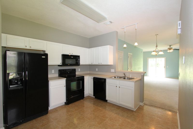 235 Scrub Jay Dr, St Augustine, FL 32092