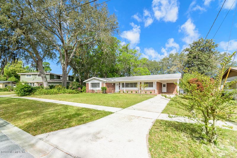 2353 Flo Dr N, Jacksonville, FL 32216