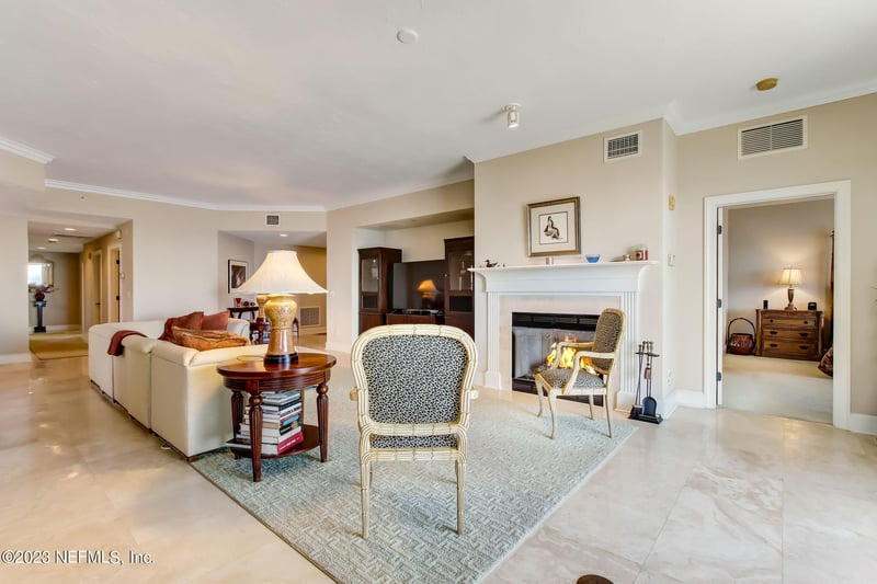 2358 Riverside Ave #406, Jacksonville, FL 32204