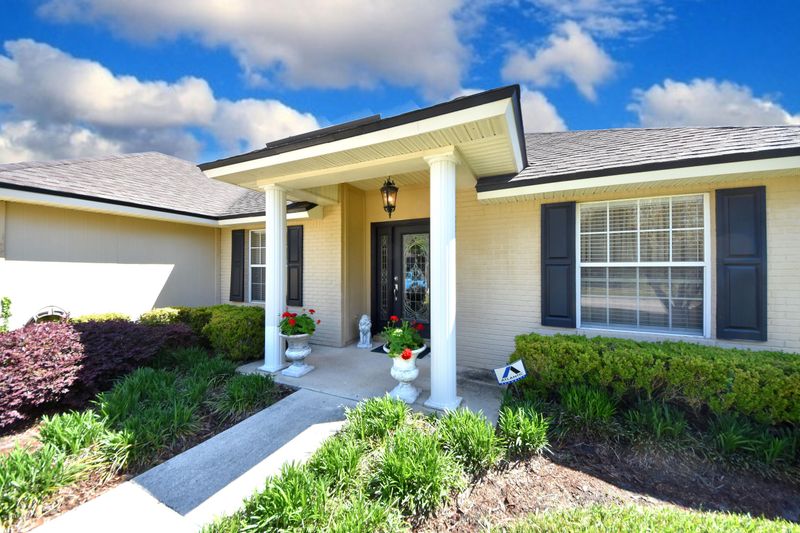 2361 Cool Springs Dr N, Jacksonville, FL 32246
