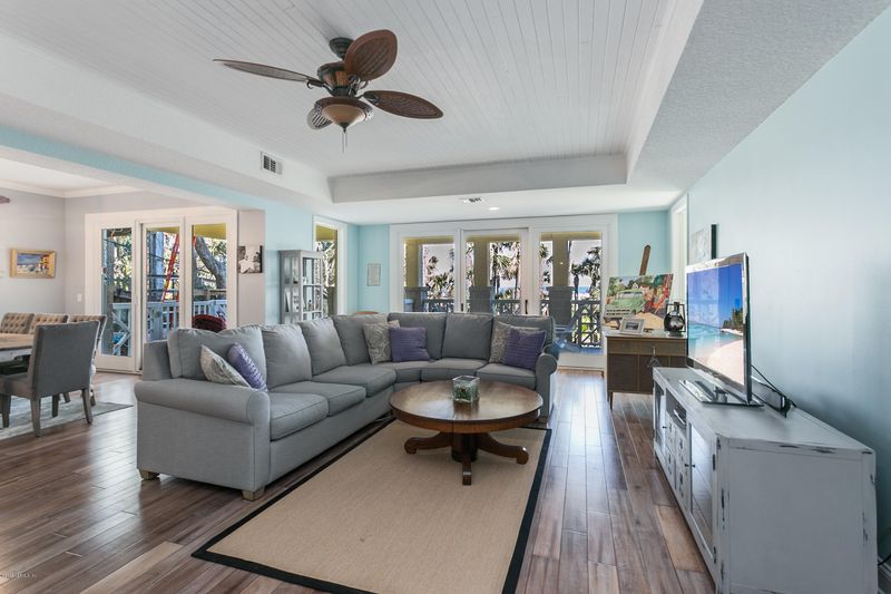 2361 Seminole Rd #2361, Atlantic Beach, FL 32233