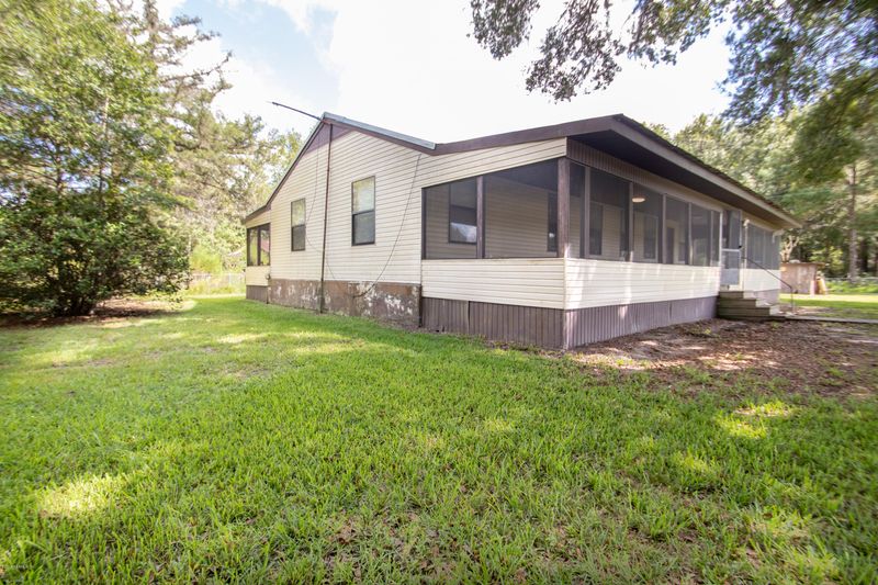 23611 NW 25th Ave, Lawtey, FL 32058
