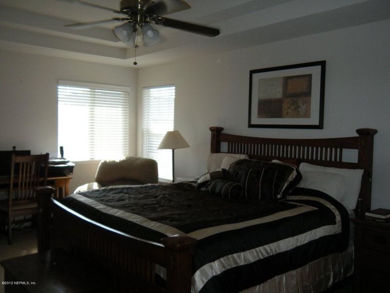 2363 Sunset Bluff Dr, Jacksonville, FL 32216