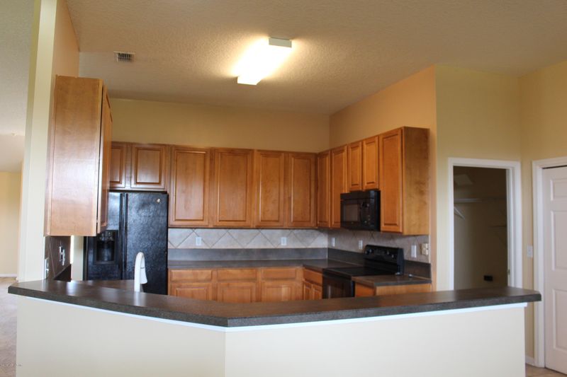 2365 Oak Springs Ct, Jacksonville, FL 32246