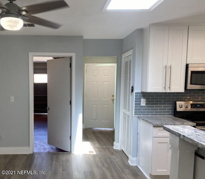 2366 Pine Knoll Ct, Orange Park, FL 32065