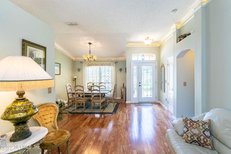 2368 Glade Springs Dr, Jacksonville, FL 32246