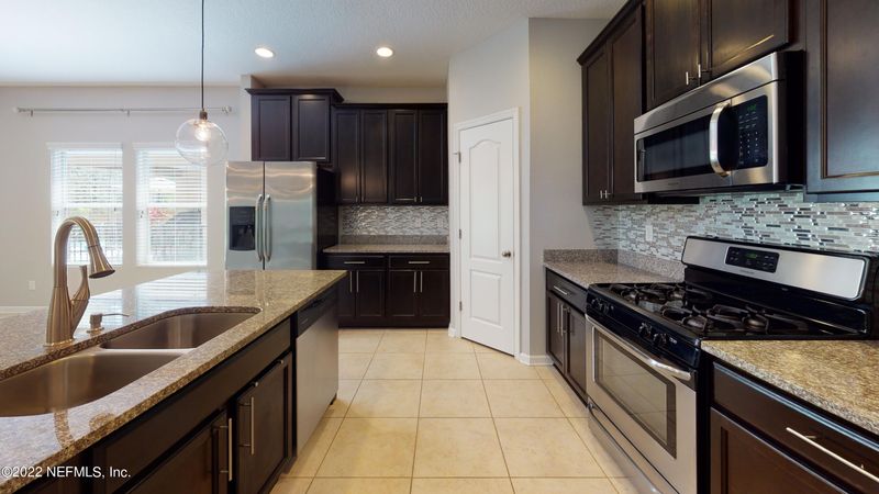237 Willow Ridge Dr, Ponte Vedra, FL 32081