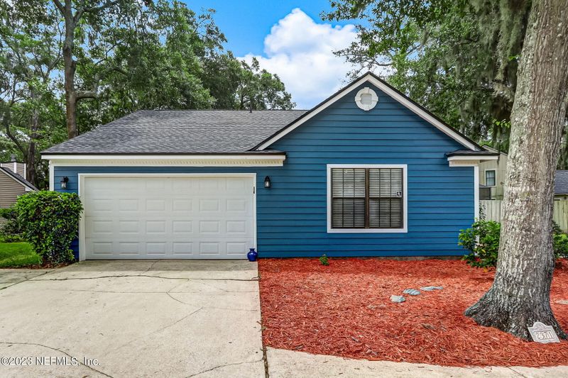 2371 Hampton Falls Dr W, Jacksonville, FL 32224