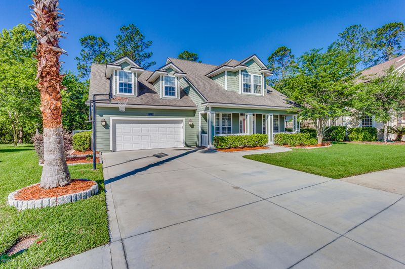 2376 Country Side Dr, Fleming Island, FL 32003