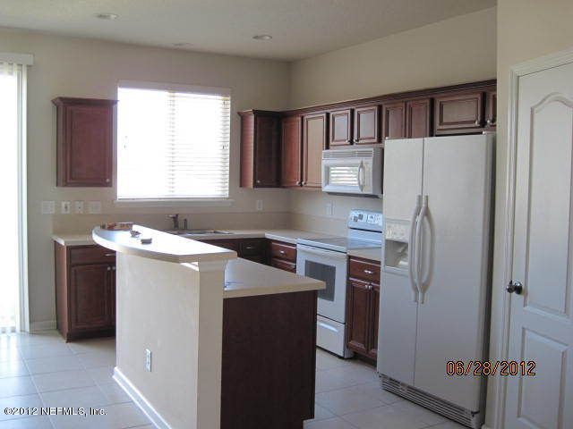 2376 Sunset Bluff Dr, Jacksonville, FL 32216