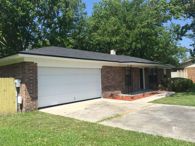 2381 Dundee Ct E, Orange Park, FL 32065