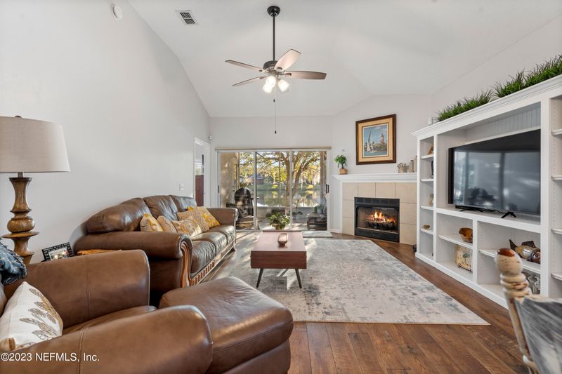 2385 Old Pine Trl, Fleming Island, FL 32003