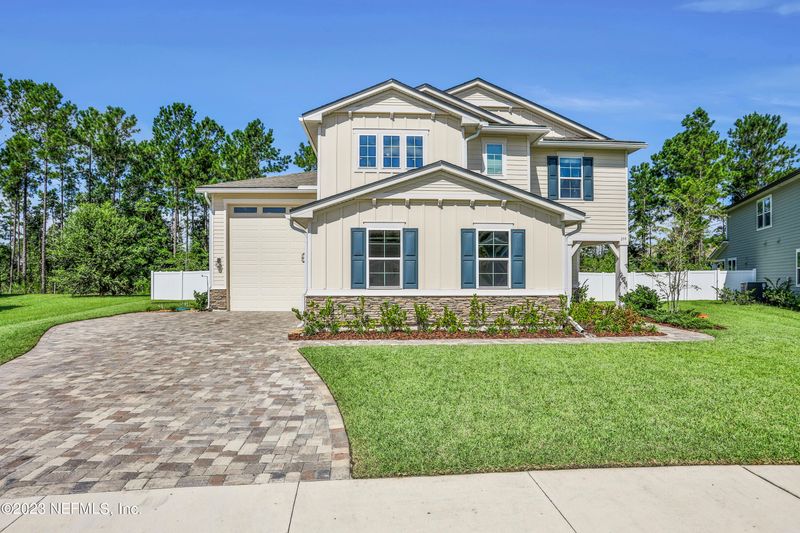 239 Flach Dr, St Johns, FL 32259