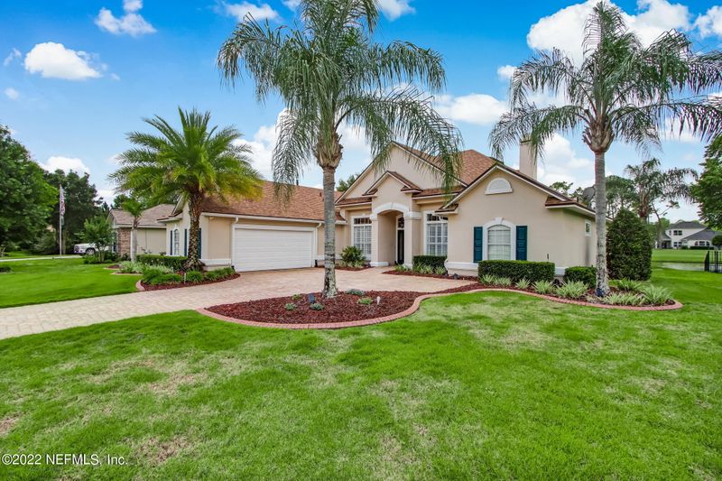 2393 Cimarrone Blvd, St Johns, FL 32259
