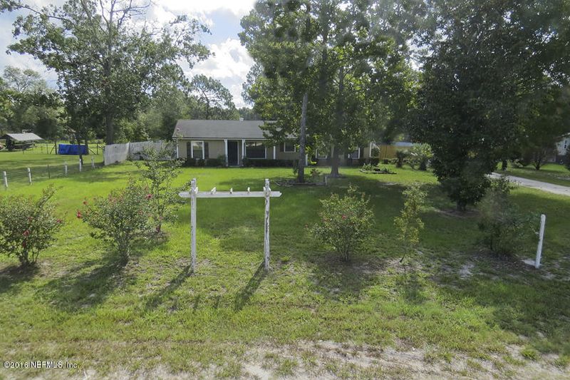 2397 Range Line Rd, Middleburg, FL 32068