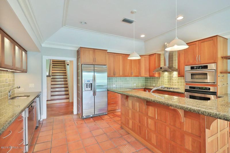 24 Marsh Creek Rd, Fernandina Beach, FL 32034