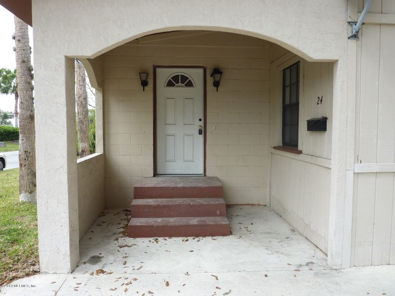 24 Sebastian Ave, St Augustine, FL 32084