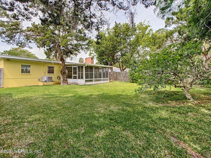 24 Solano Ave, St Augustine, FL 32080
