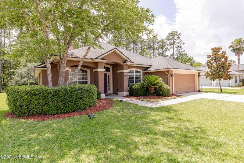 2400 Country Side Dr, Fleming Island, FL 32003