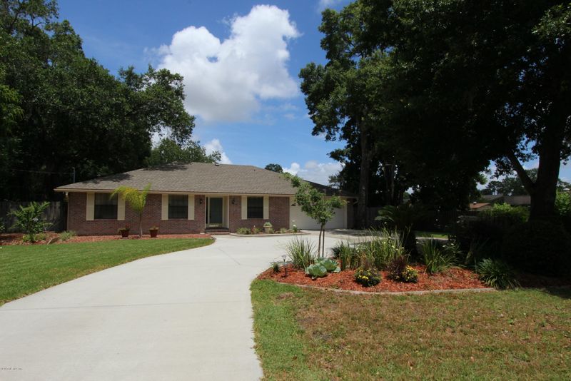 2400 Moody Rd, Orange Park, FL 32073