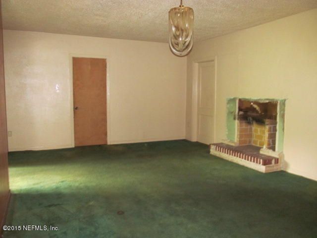 2401 Coleman Ct, Jacksonville, FL 32254