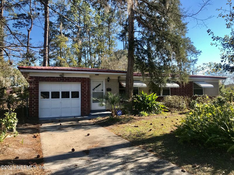 2403 Stein St, Jacksonville, FL 32216