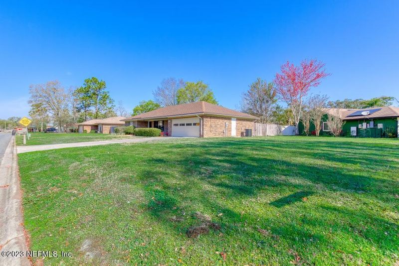 2404 Balsamwood Ct, Orange Park, FL 32065