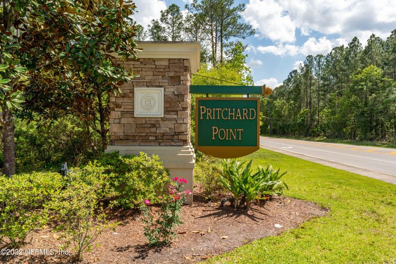 2404 Sotterley Ln, Jacksonville, FL 32220