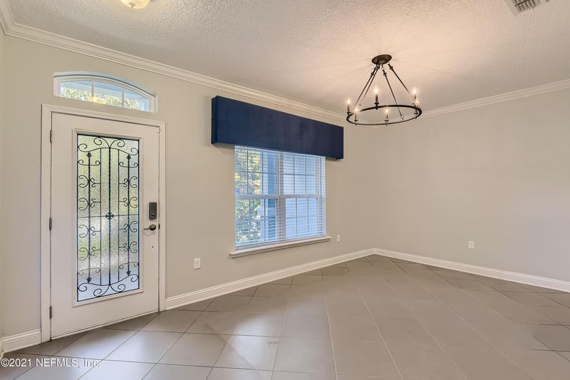 2406 Caney Oaks Dr, Jacksonville, FL 32218