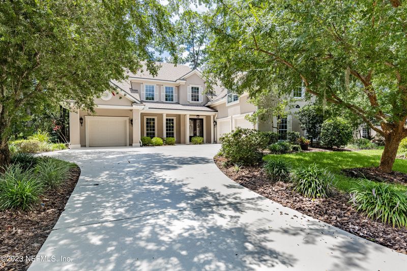 2407 Daniels Landing Dr, Fleming Island, FL 32003