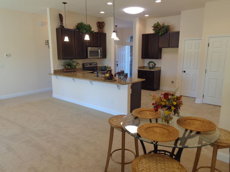 2408 Royal Pointe Dr, Green Cove Springs, FL 32043