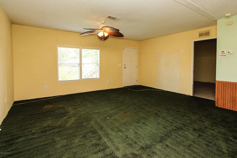 2409 Hibiscus Ave, Middleburg, FL 32068