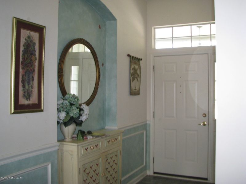 241 Village Green Ave, St Johns, FL 32259