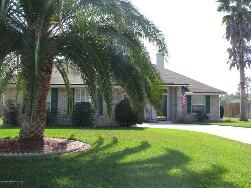 241 Village Green Ave, St Johns, FL 32259