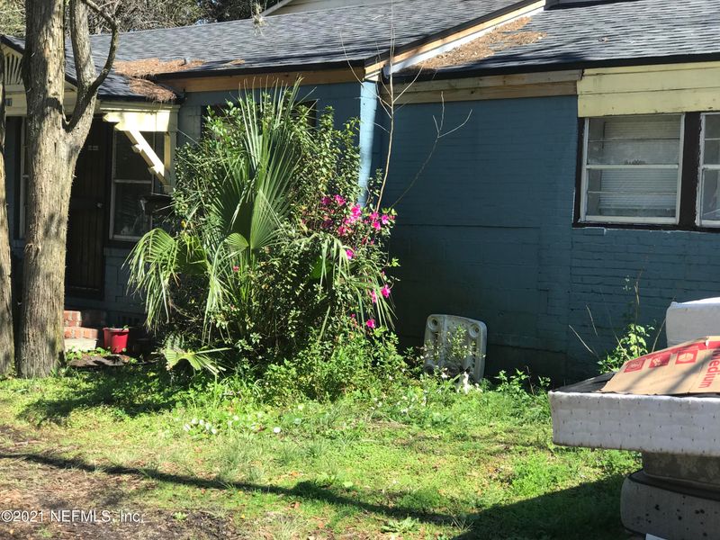 2411 Barnett St, Jacksonville, FL 32209